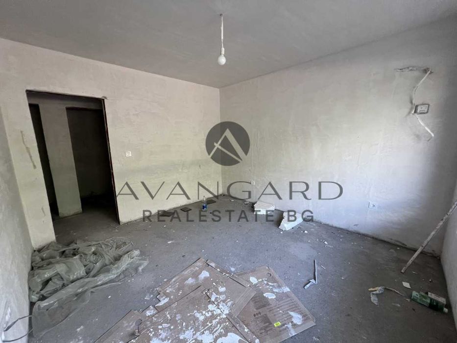 Продава се Тристаен апартамент в Пловдив, Кючук Париж - 140 кв.м за 783 €/кв.м - Снимка #5