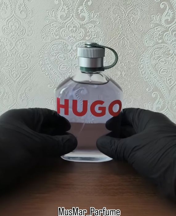 Hugo boss man parfyum (raspiv) quyib beramiz