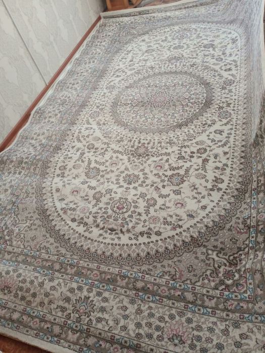 Кілем сатам жаңа