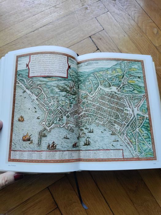 Carte album Cities of the Worlds