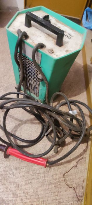 Ретро електрожен Кра Кра