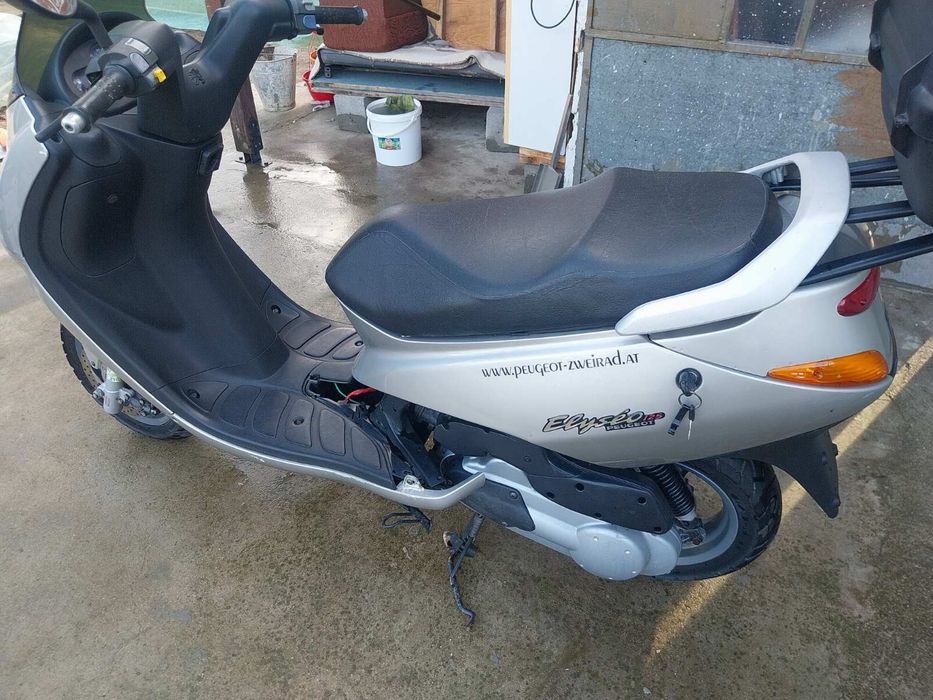 Peugeot Elysrar 125