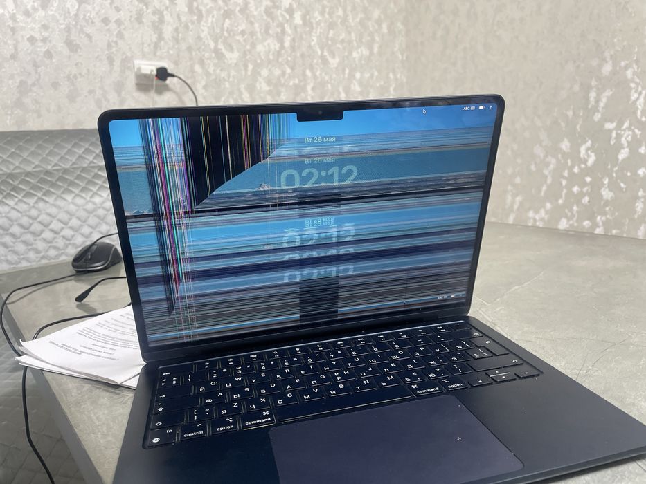 Apple Macbook air m2 srochno sotiladi holatlari haqida malumot mavjud