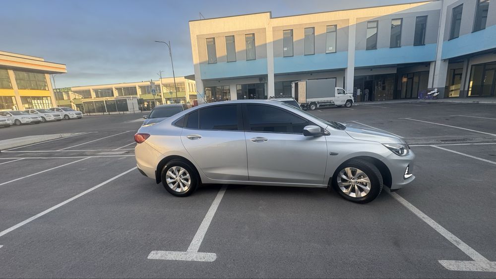 chevrolet onix ltz turbo