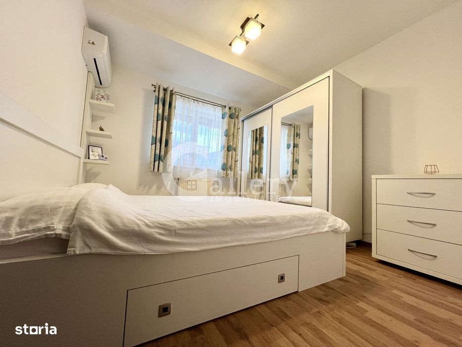 Apartament modern mobilat si utilat + loc de parcare privat