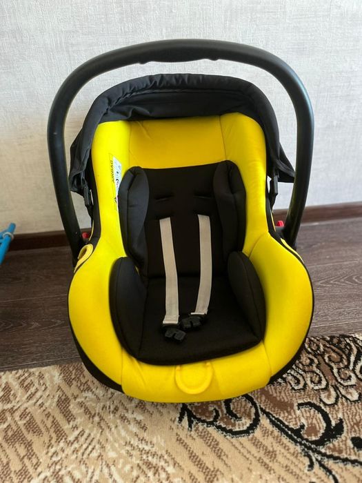 Продам коляску Belecoo