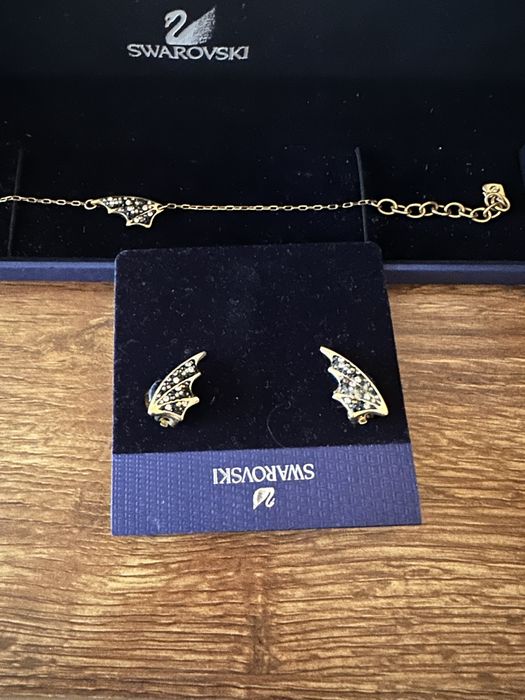 Прекрасни обици и гривна Swarovski в синьо и бяло. Идеален подарък!