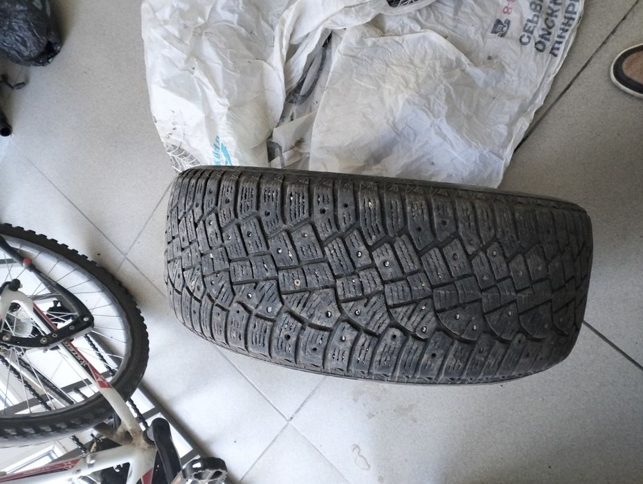 Шины зимние шипованные Continental