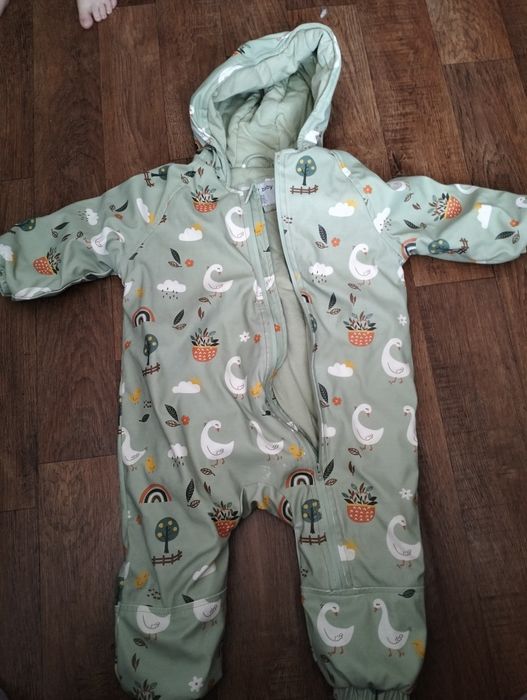 Продам демисезонный комбинезон