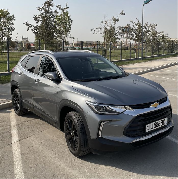 Продаю Chevrolet Tracker 2 Premier, 2023 год