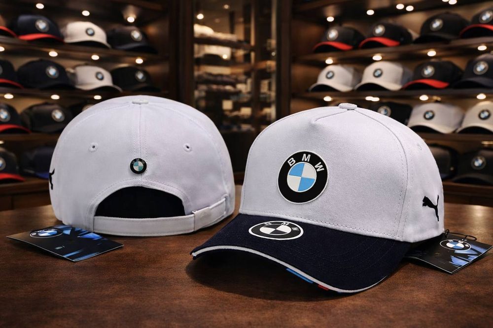 BMW kepkalari . .