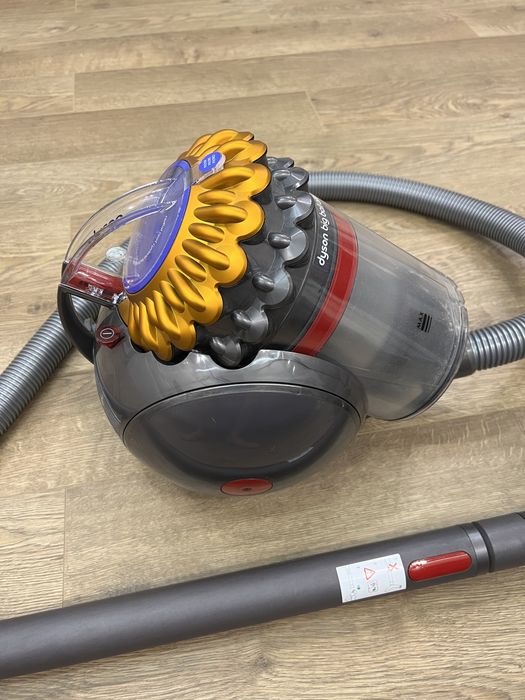 Продам Dyson Big Ball Allergy 2