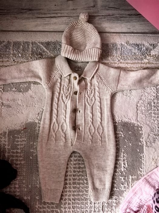 Продам комбинезон детский