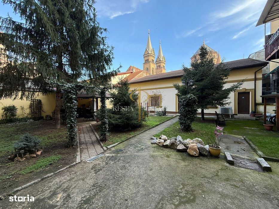 Apartament 3 camere în vecinătatea Parcului Poporului–Cladire Istorica