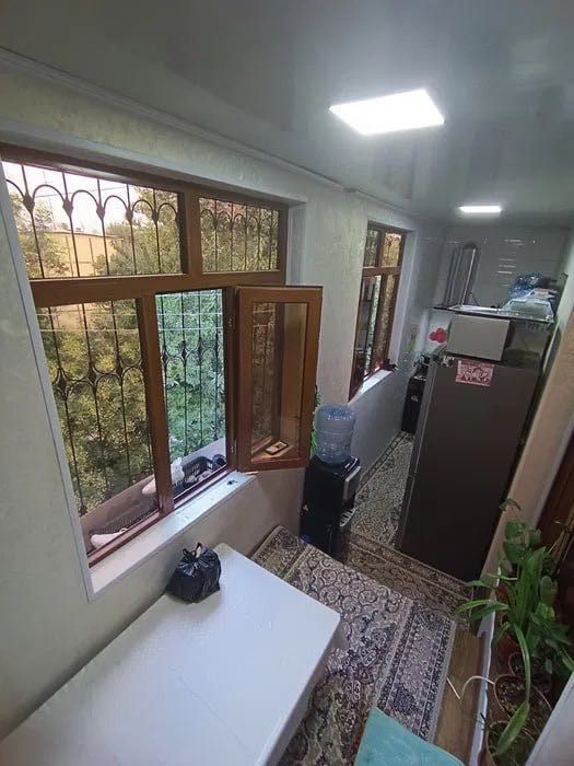 Мирзо-Улугбекский район
ор-р напротив санатория "Крупской"
2/4/4