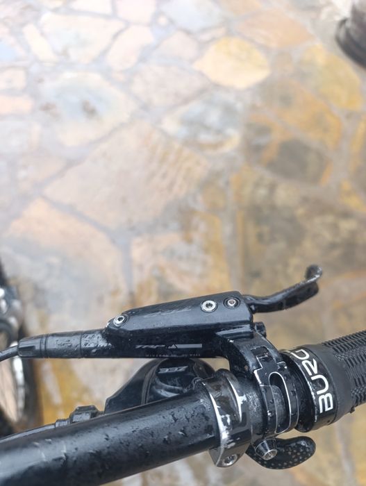 Yt tues 2015 година алуминиево