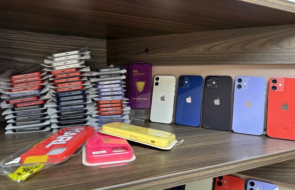 Apple iPhone 12 mini 256 GB- 1 година ГАРАНЦИЯ+ПОДАРЪЦИ /опция ЛИЗИНГ