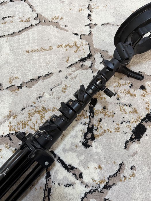 Штатив для вспышки meking L-2400FP