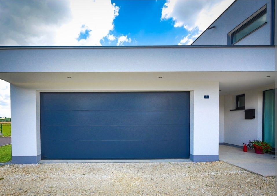 Usa de garaj/ usa hala / usi secționale/ usi tip rulou