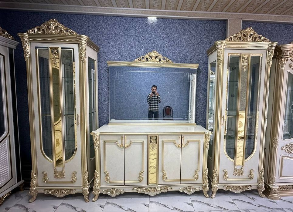 Шохона мехмонхонангиз учун, Шохона пенал камотларимиз.