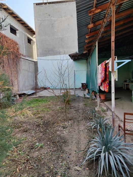 Продам участок в Яшнабадском районе ориентир Тапоич