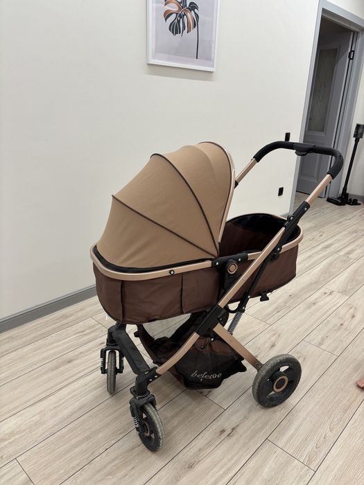Продам коляску Belecco