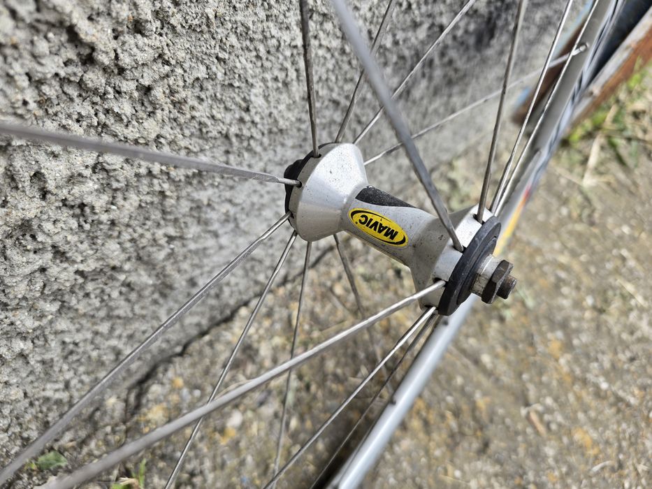 Set jante Mavic Ksyrium Equipe roti 28" 700x23c cursiera grup 9 pinioane roti jante fata spate