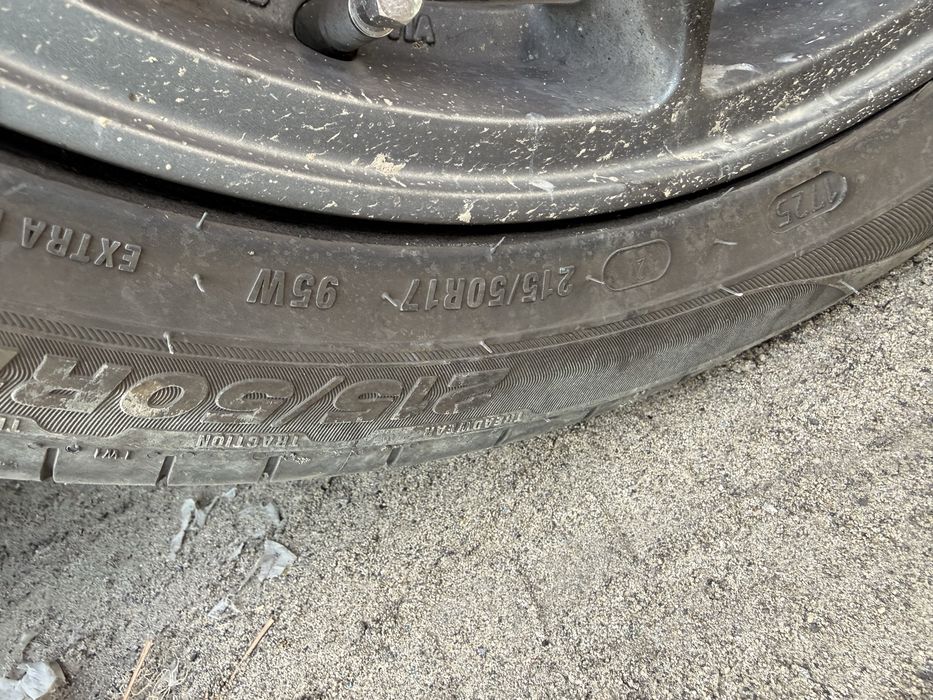 Продам диски с шинами