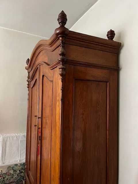 Старинен Гардероб дървен