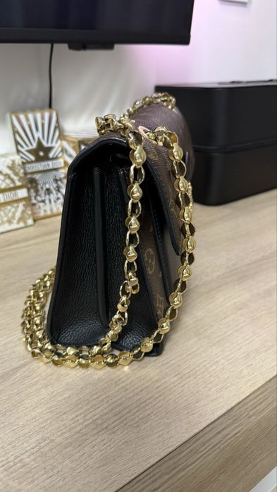 Дамска чанта Louis Vuitton