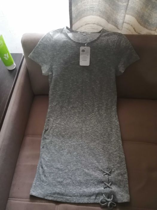 Платье новое "Modis" отличного качества, размер L.