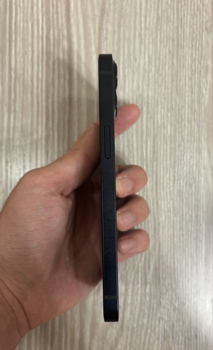 Iphone 13 в идеальном состоянии