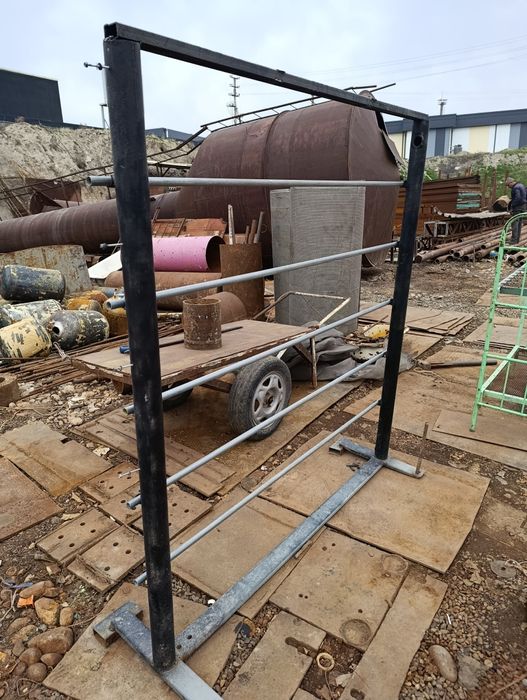 Клеёнка куеш учун яхши стойка