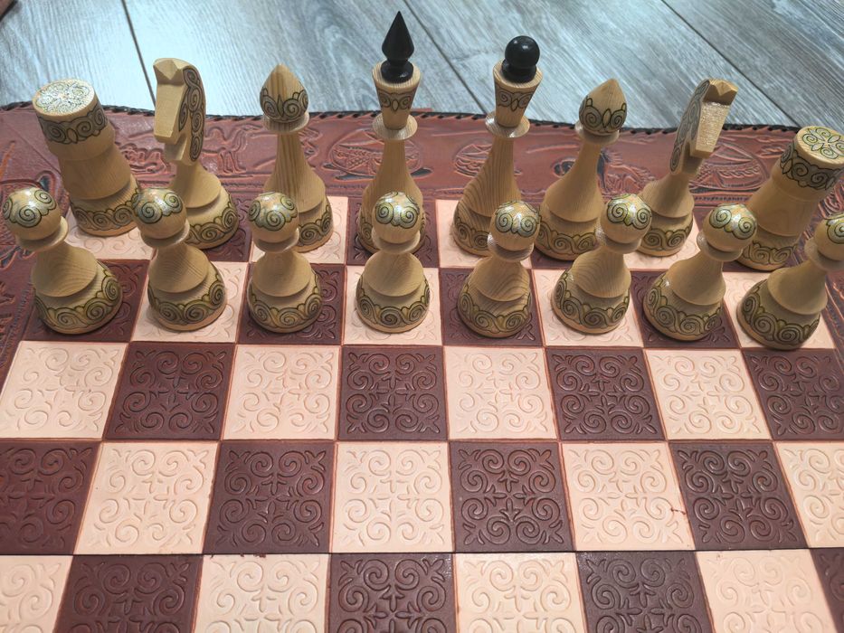 Шахматы ручной работы