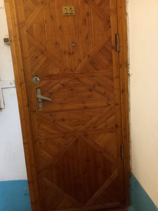 Входные двери железные