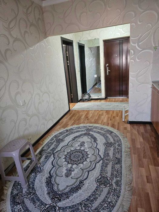 2-х комнатная, метро Новза(Хамза)  60 м2, 2-9-9