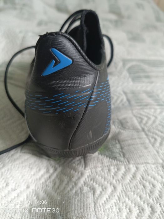 Бутсы       демикс