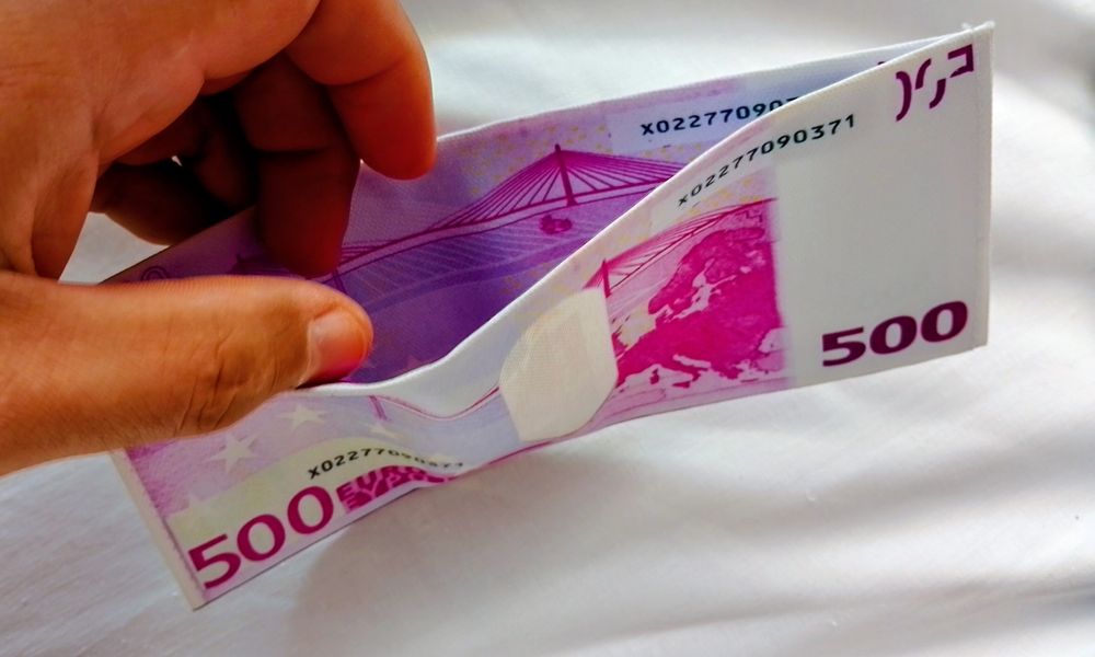 Портмоне 100 ,200,500 евро винил