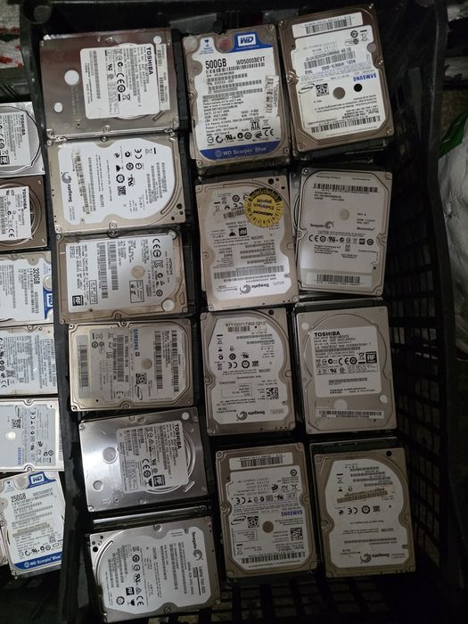 Lot 50 harduri laptop 250gb, 320gb, 500gb 100%viata