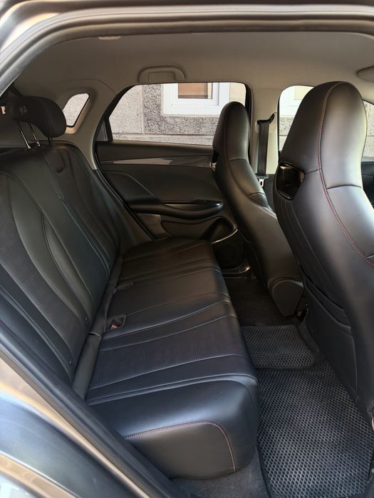 Byd e2 luxury full arendaga beriladi