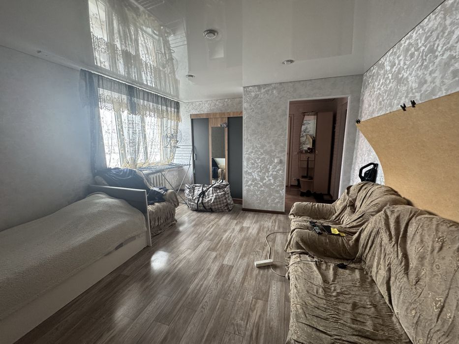 Продам 1,5 ку на 7 районе