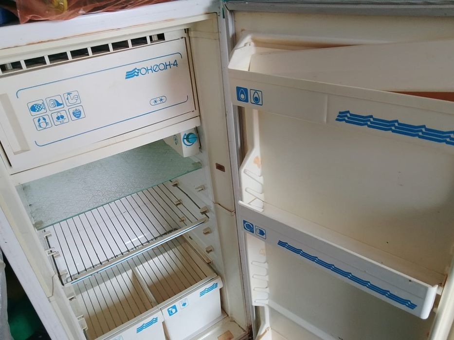 Продается холодильники