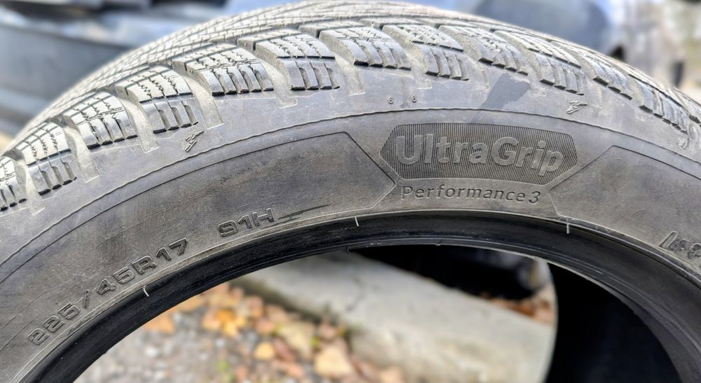 DOT 2123, Goodyear Ultragrip Performance 3, 225/45/17