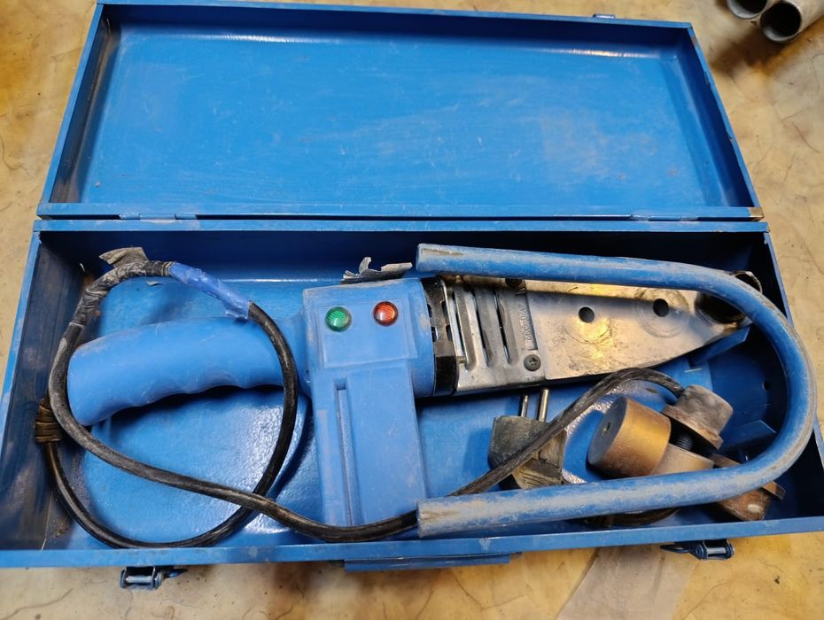 Утюг для пластиковых труб