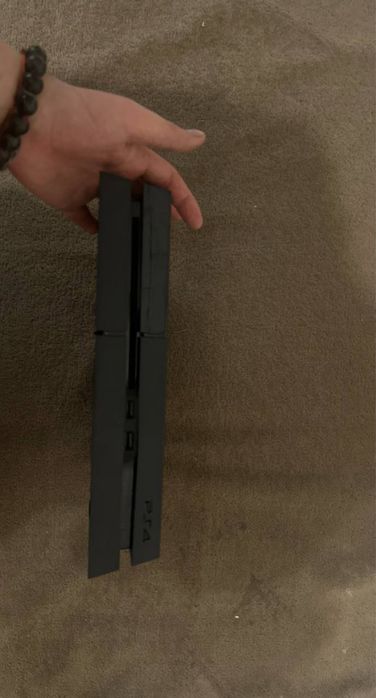Продам playstation 4 Обмен есть