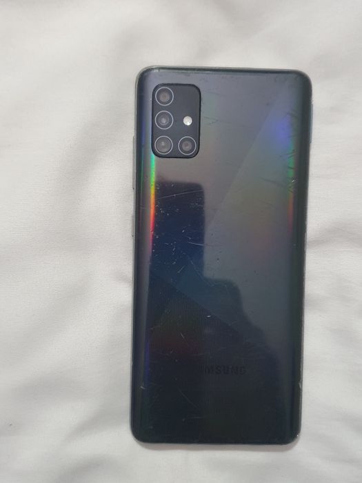 Tel.Samsung A51.