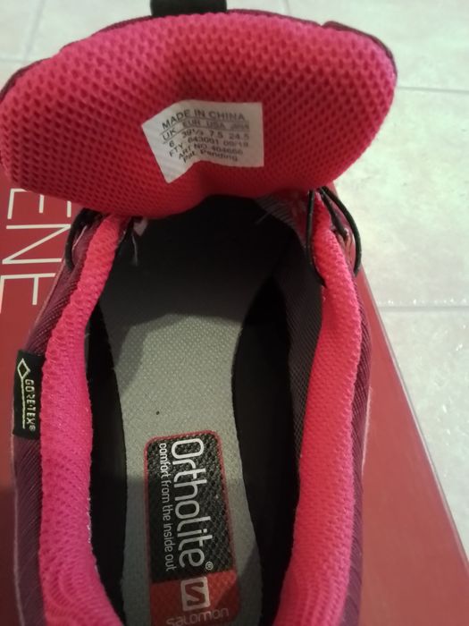 Salomon маратонки за планина. Дамски