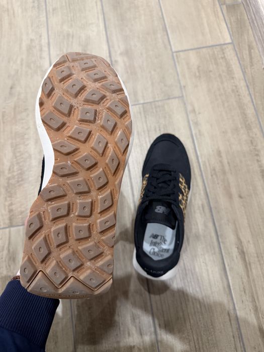 Дамски маратонки New balance 370