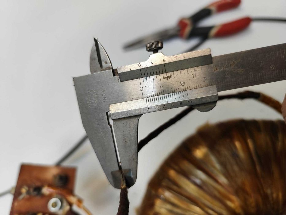 Transformator toroidal industrial 2,5 kVA – 2×46 V / 27 A + 2×12 V aux