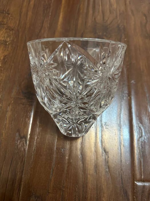 Салатницы хрустальные. Все за 100 000 сум